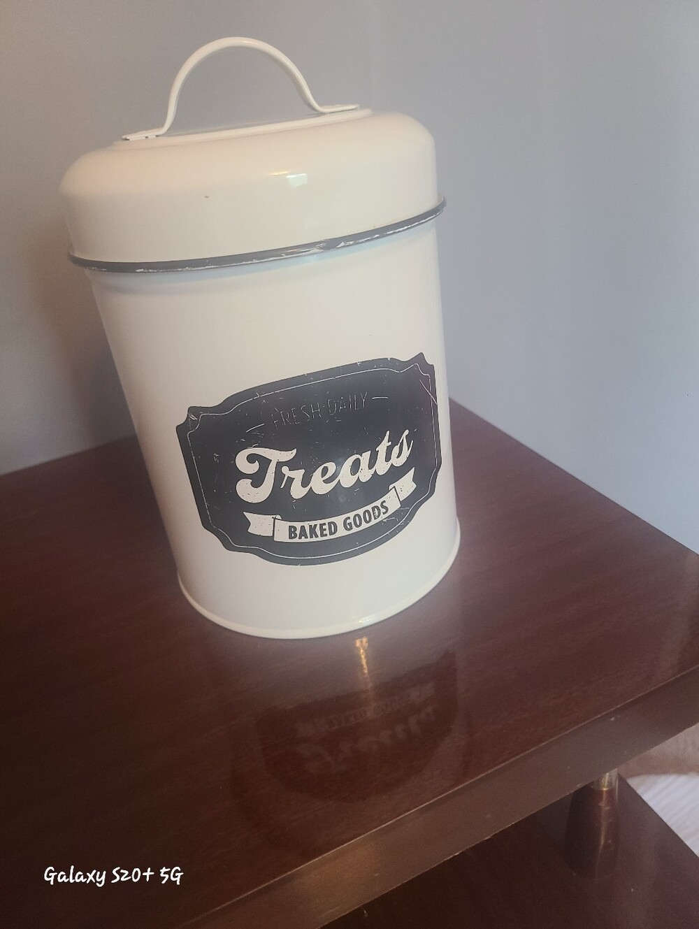 Cream 'Treats' Baked Goods Canister - Decorative Kitchen Storage
